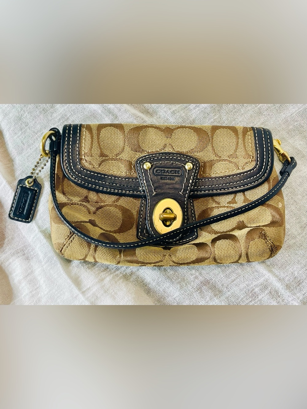 Vintage Y2K Coach Legacy Signature C Flap Turnlock Wristlet Bag Brown Khaki